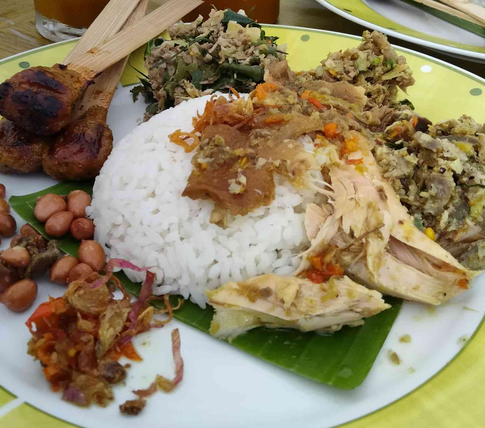 dok pri Nasi lawar Halal, kuliner otentik Bali Ramah Toleransi