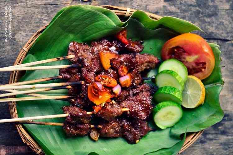 Sate Maranggi khas Purwakarta (sumber gambar : pinterest.com/momylicious.com)