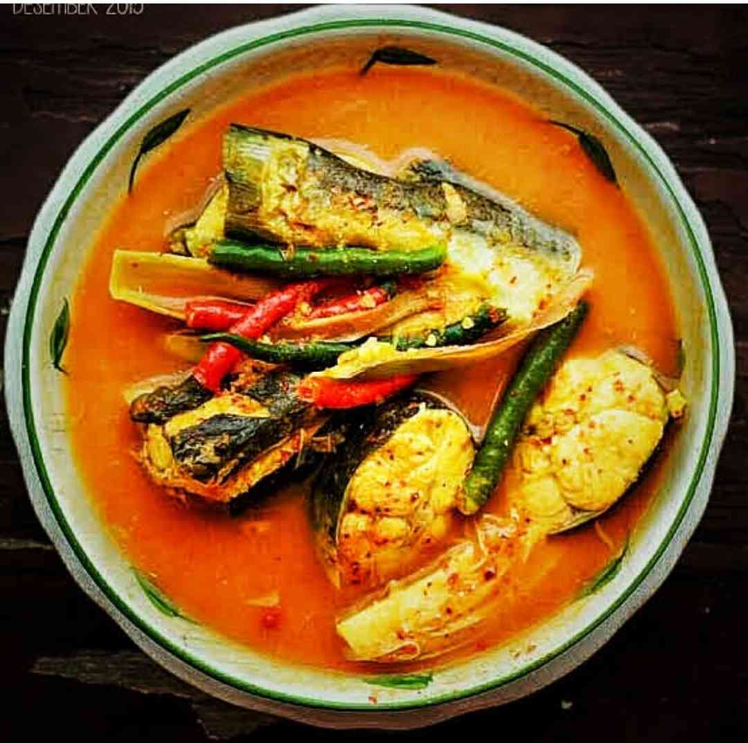 Ilustrasi. Gulai masam ikan baung kuliner andalan kab Labuhanbatu Selatan, (sumber gambar tangkapan layar tribunnews.com)