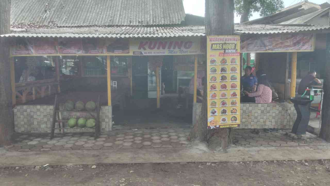 Warung Kuning, Wisata Dempok (dokumen pribadi)