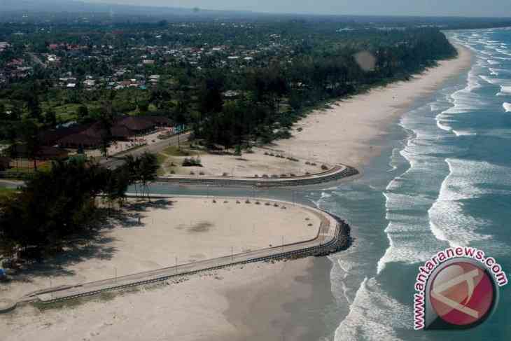 Garis Pantai Panjang Bengkulu/foto: AntaraNewsBengkulu.com