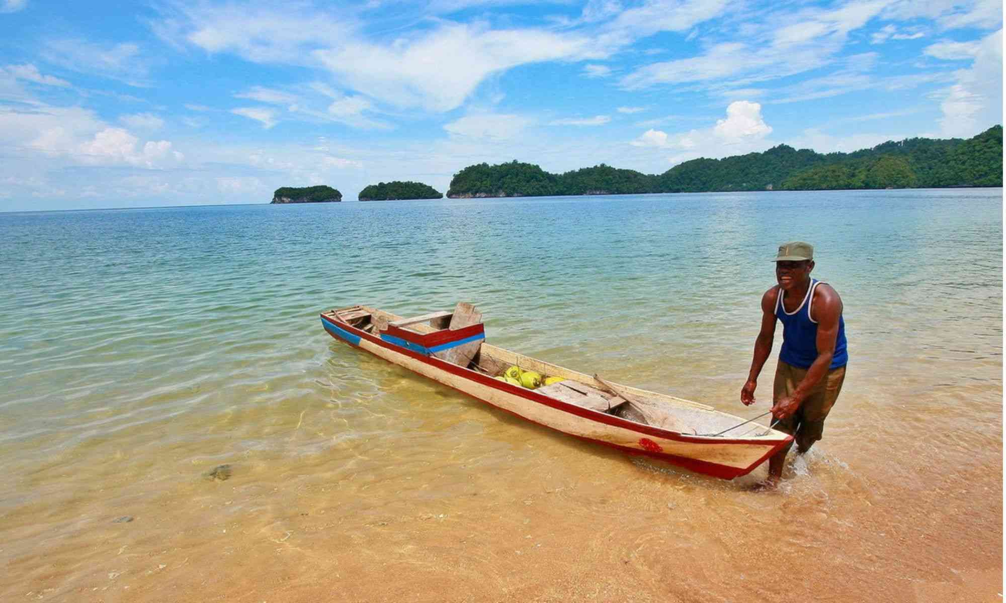 dok pri Pantai di Papua tahun 2008