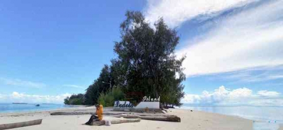 Pulau Dodola di Kabupaten Pulau Morotai, Maluku Utara (pic. dok pribadi Endah Kurnia Wirawati)