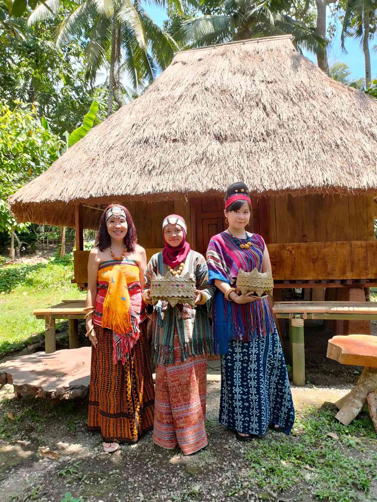 Kampung Tenun Lepo Lorun (Dok. Pribadi) 