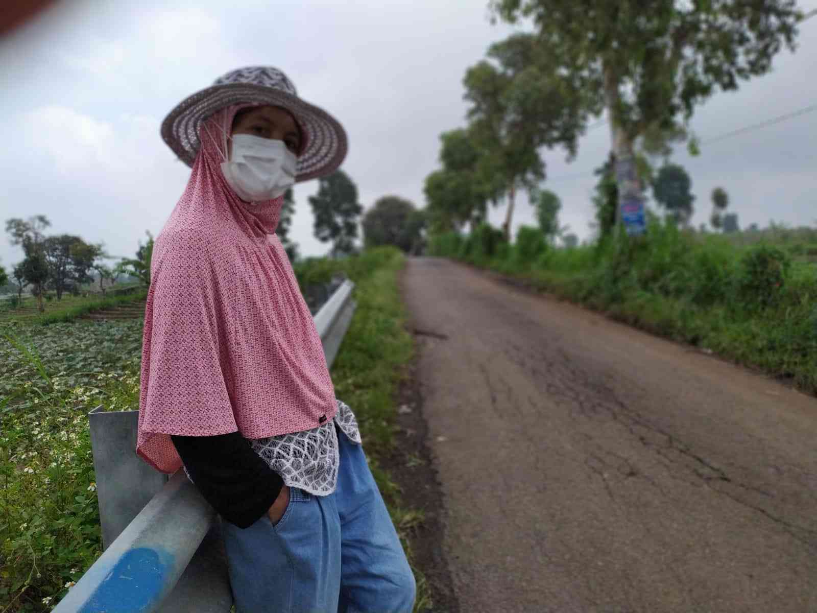 Chill and Heal ke kebun sayuran milik petani dekat rumah. Foto: Dokpri