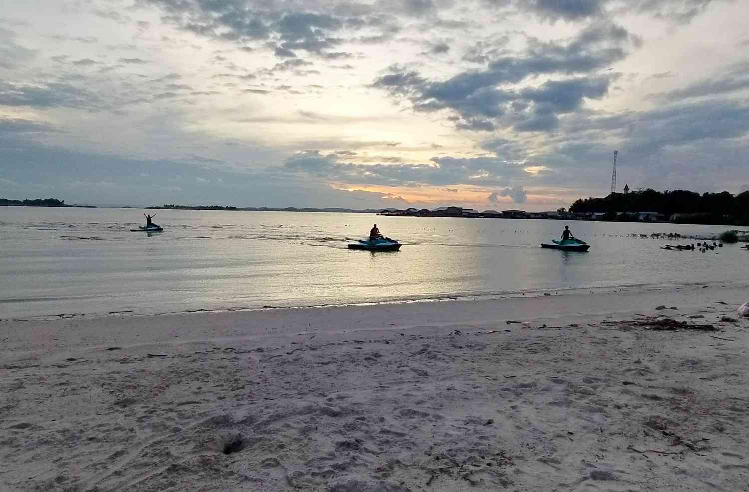 Watersport di Harris Resort Barelang. | Foto Dokumentasi Pribadi.