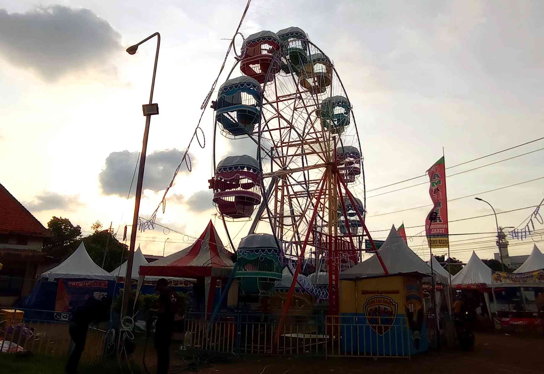 Buang lala di pasar malam Kota Pekalongan (Dok.Pri) 