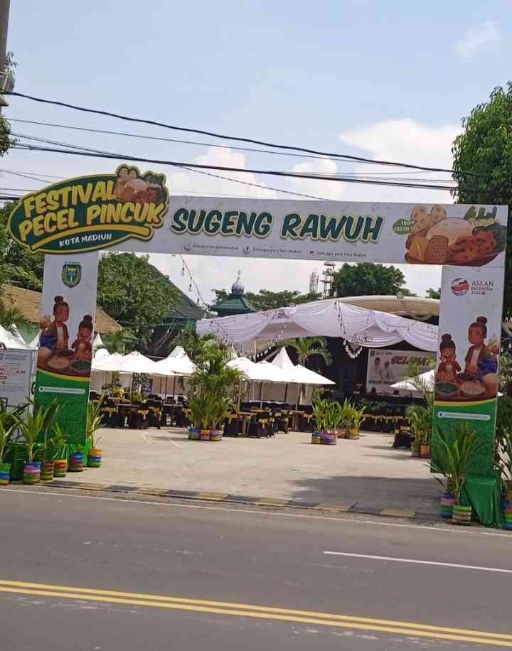 Festival pecel pincuk kota Madiun (dokpri) 