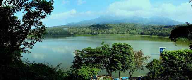 Waduk Gunungrowo Pati (Pic. Dok pribadi Endah Kurnia Wirawati)