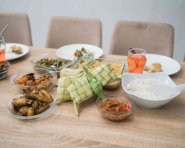 hidangan hari raya ketupat. sumber: www.freepik.com