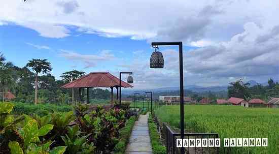 Ilustrasi gambar oleh kampunghalamanvillas dari no.tripadvisor.com