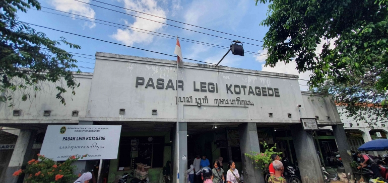 Pasar Legi Kotagede Warisan Budaya Mataram Ngayogyakarta (Dokumen pribadi)