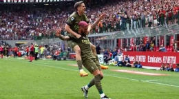 Pemain AC Milan melakukan selebrasi, setelah mencetak goal (Foto : AFP/flashscore.co.id)