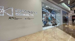 SM Entertainment resmi buka Kwangya Store untuk publikpada Sabtu, (3/12/22) yang berlokasi di Lotte Shopping Avenue, Kuningan Jakarta.