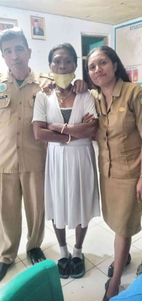 Viktorianus Lake Sosok Pemimpin Muda yang Sederhana dan Tak Mengenal Lelah dalam Melayani Administrasi Warga TTU | Tafenpah.com