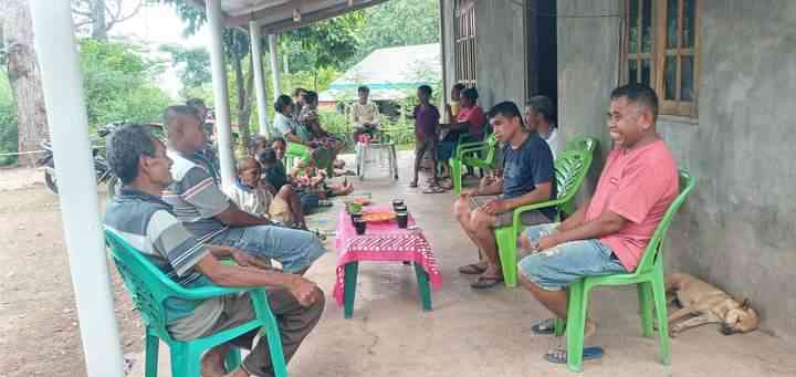 Viktorianus Lake Sosok Pemimpin Muda yang Sederhana dan Tak Mengenal Lelah dalam Melayani Administrasi Warga TTU | Tafenpah.com