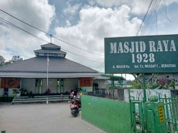 Jalan-Jalan ke Masjid Raya 1928, Masjid Tertua di Berastagi (Dok. Pribadi)