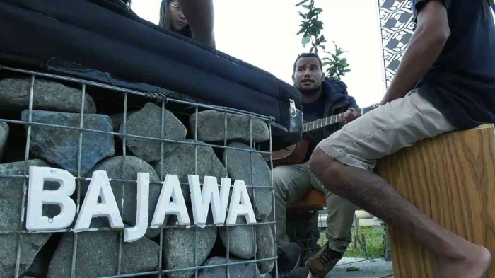 Come Down and Play | Bajawa ~ Official Clip, foto tangkap layar YouTube oleh H.J. Hendra J.