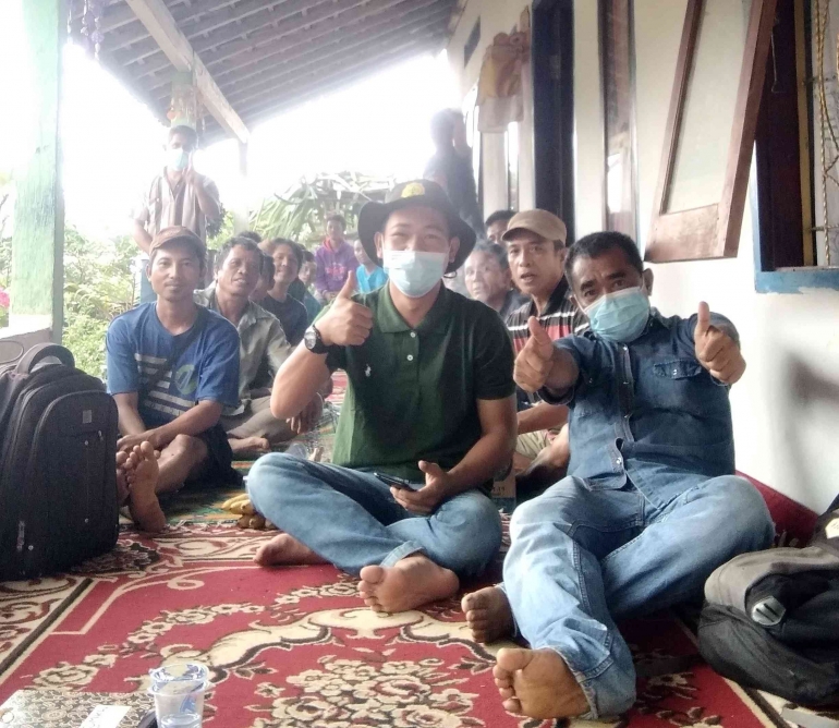 Tabik pun menggema dalam diskusi kelompok kecil di di kampung-kampung Way Kanan, Lampung (dokpri)