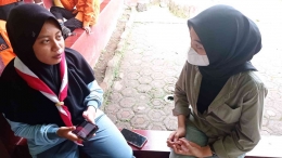 Mahasiswa MBKM UPI Kampus Cibiru mewawancarai peserta kegiatan Diklas Kec. Cikancung (Dok. pribadi) 