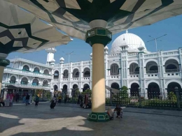Masjid Agung Al-Anwar | Dokumen pribadi 