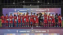 Timnas Garuda Muda, juara SEAGames 2023 (Foto Antara/Muhammad Adimaja). 