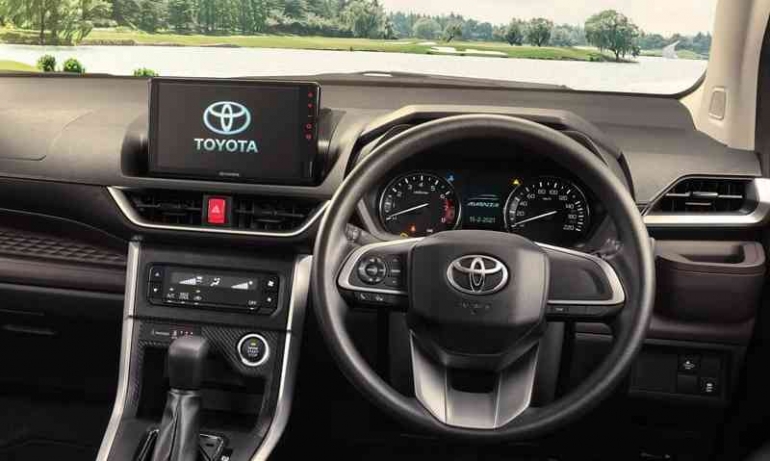 MODERN: Dashboard dan head unit All New Toyota Avanza. (Sumber: toyota.astra.co.id)