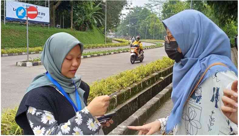 Pembagian Tablet Penambah Darah Pada Mahasiswa PKU IPB Untuk Mencegah ...