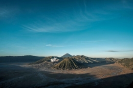 Gunung Bromo terletak di Taman Nasional Bromo Tengger Semeru.(DOK. WONDERFULIMAGE.ID)