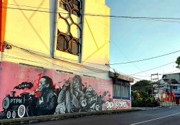 Mural Lord Didi Kempot, Godfather of Broken Heart, legenda campursari Surakarta, di tembok timur gedung Radio PTPN Surakarta (Dokpri)