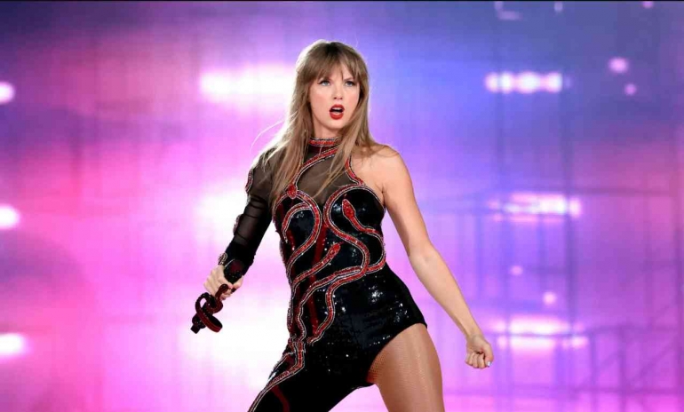 Taylor Swift via Pink News