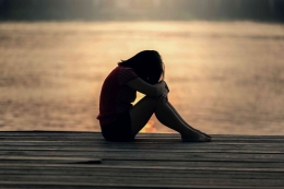 Ilustrasi seseorang sedang sedih | Sumber: pexels/pixabay