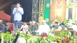 KH. Anwar  Zahid saat tampil di lapangan Jatiroto (Hamim Thohari Majdi)