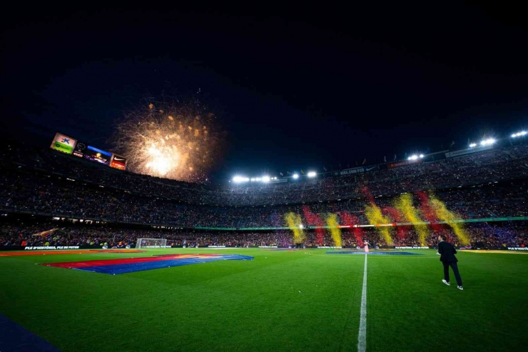 Spotify Camp Nou. Foto diambil dari akun twitter resmi FC Barcelona