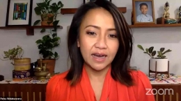 Patsy Widakuswara, seorang jurnalis VOA asal Indonesia yang meliput Gedung Putih dan Politik di Amerika Serikat. | Sumber: Youtube.com Aji Indonesia