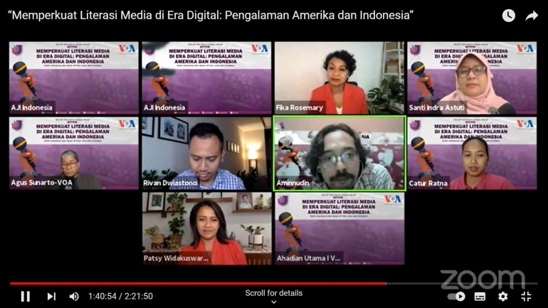 Patsy Widakuswara menjadi pengisi webinar 