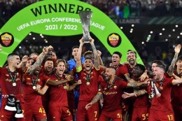 Momen AS Roma juara Conference League/ foto: UEFA.com