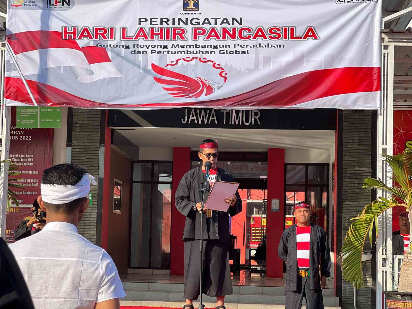 Lapas Narkotika Kelas IIA Pamekasan Gelar Upacara Hari Lahir Pancasila ...