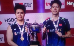  Liang Wei Keng/Wang Chang (China) merebut Juara Ganda Putra setelah mengalahkan Ganda Putra Indonesia Fikri/Bagas (foto : kamera ke INews.TV)