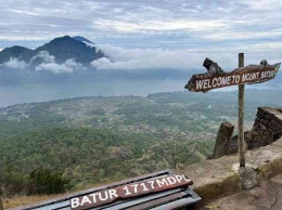 Pemandangan Di Gunung Batur | Sumber Trip.com