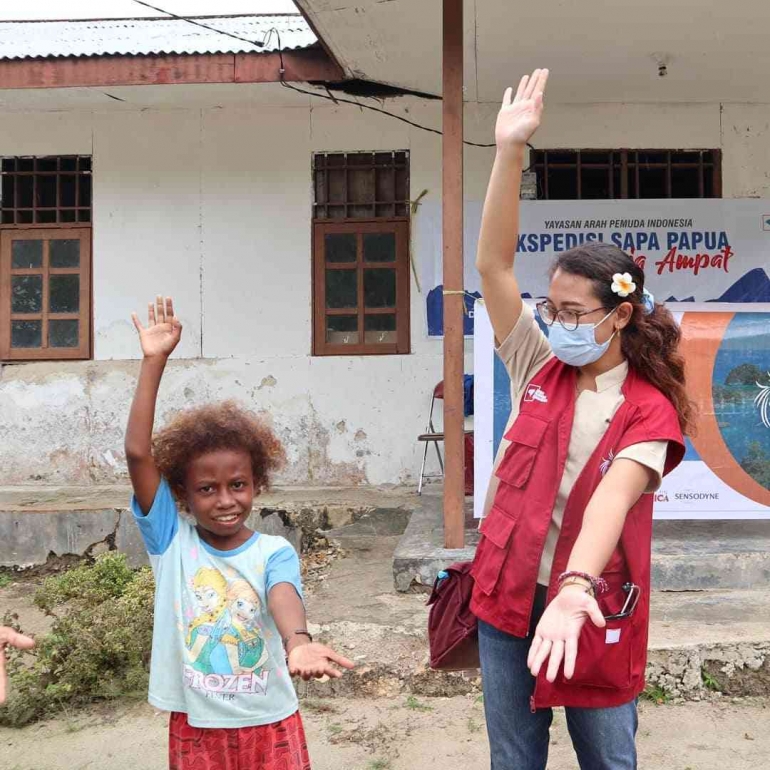 Dokumentasi Ekspedisi Sapa Papua Raja Ampat 2021 - tim desa pulau Friwen Foto: Instagram @arahpemuda