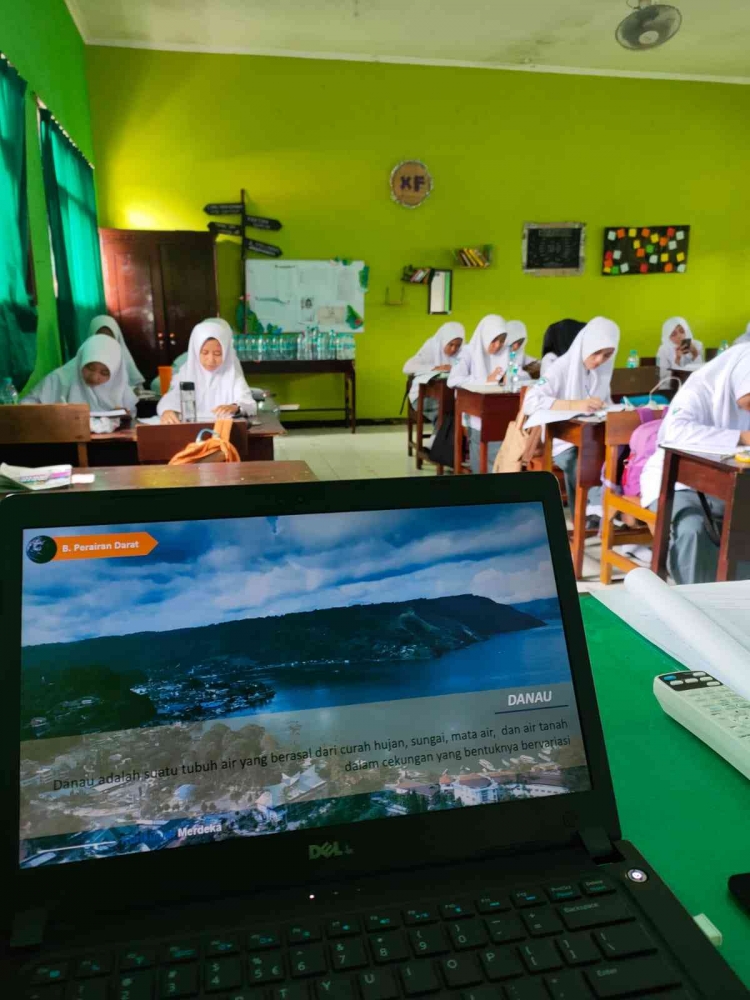 Gambar PPT Interaktif