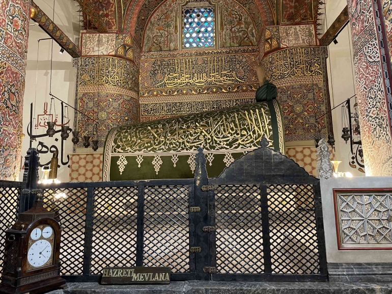Makam Mevlana Jalaluddin Rumi (Dokpri)