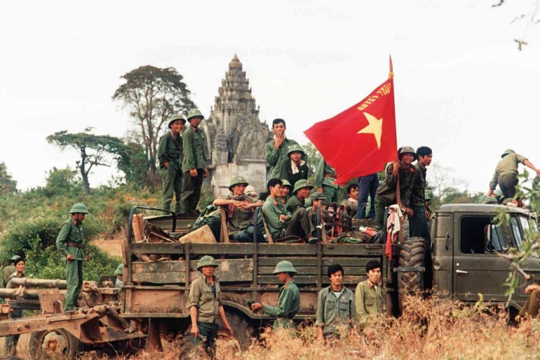 Tentara Vietnam di Kamboja sumber: Southeast Asia Daily