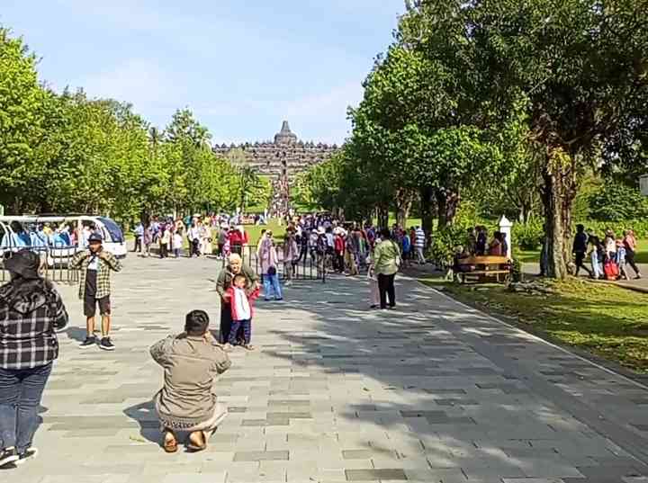 Berlibur Ke Candi Borobudur, Eksplorasi Keagungan Sejarah Dan Budaya ...