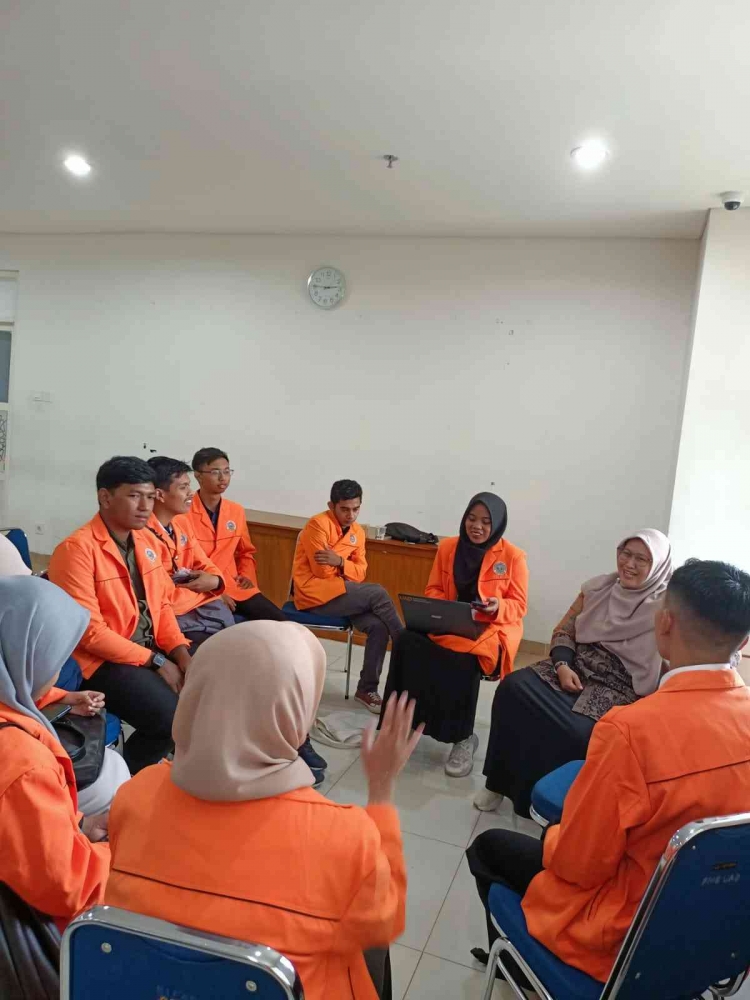 (Diskusi bersama Dosen Pembimbing: Sumber Tim PPK Ormawa IMM BPP)