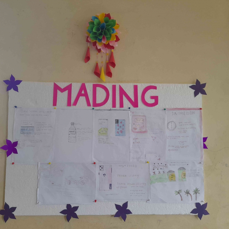 Literasi Siswa Melalui Mading Kelas dan Pojok Baca Program MBKM ...