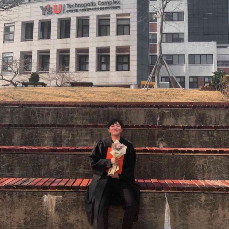 Wisuda di Youngsan University, Sumber: Instagram @ruangmatthew
