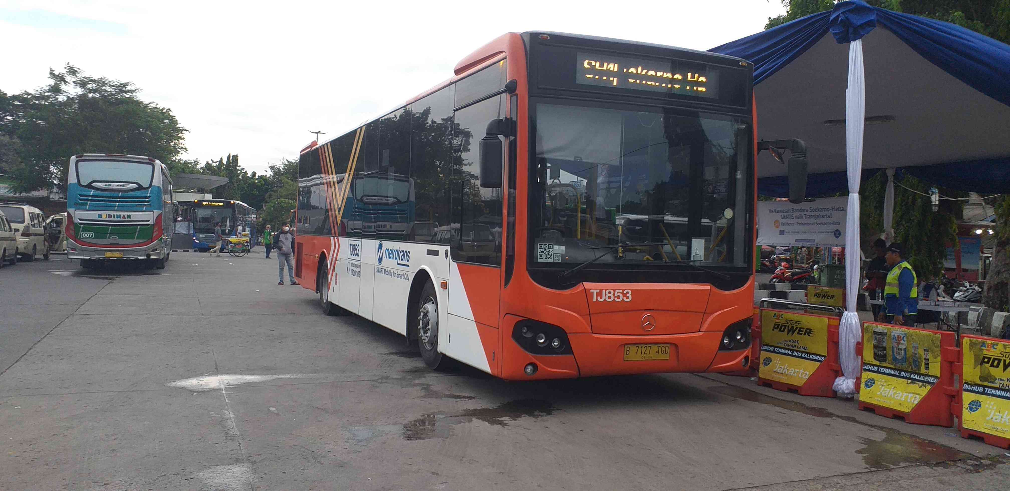 Rute Baru Bus Transkarta Dari Terminal Kalideres Menuju Bandara ...