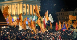 Revolusi Oranye di Ukraina pada 2004 - www.iwm.org.uk